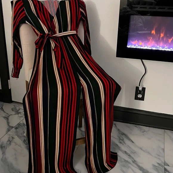 Romper - Picture 2 of 5